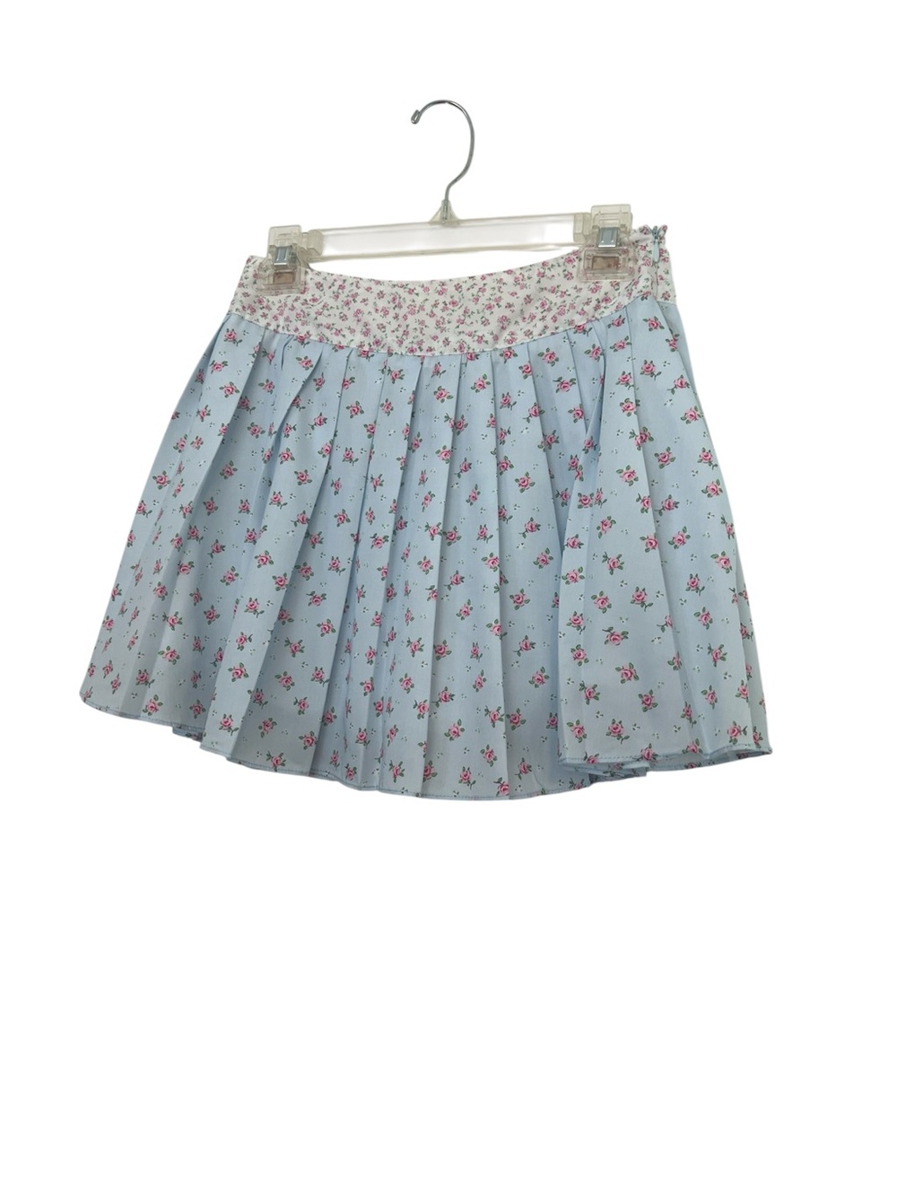 NWT Peach Love Light Blue Floral Pleated Skirt Summer Style Size Small